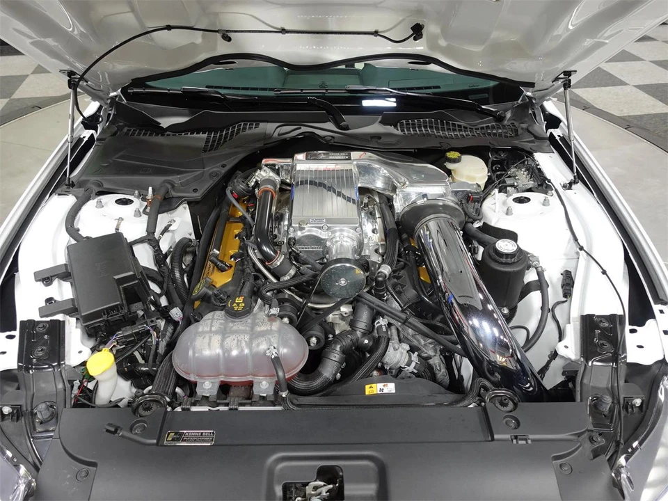 2017 Ford S550 Mustang - Image 7 of 23