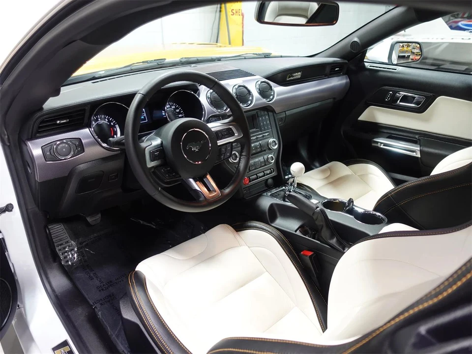 2017 Ford S550 Mustang - Image 11 of 23