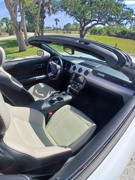 2017 Ford S550 Mustang - Image 10 of 21