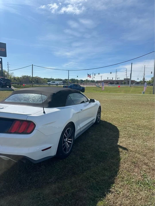 2017 Ford S550 Mustang - Image 2 of 7