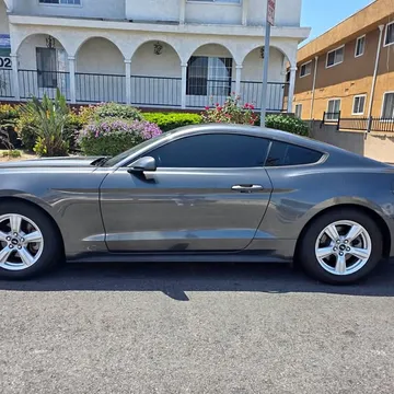 2017 Ford Mustang