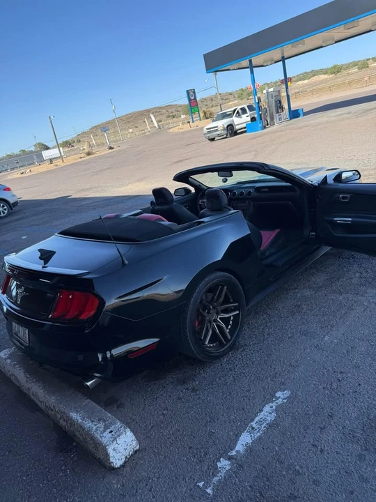 2017 Ford S550 Mustang - Image 3 of 18