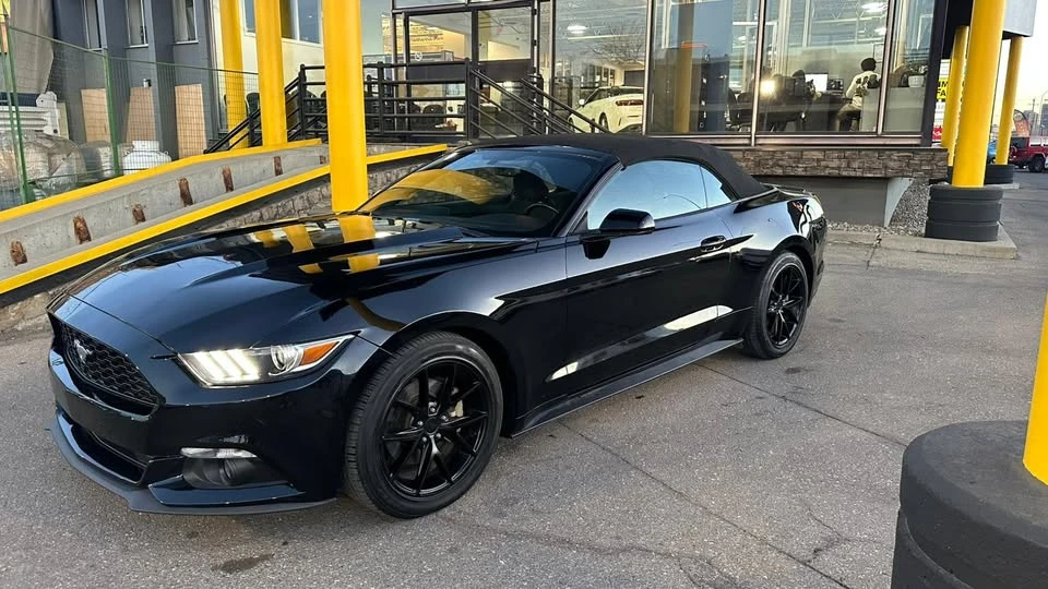 2017 Ford S550 Mustang - Image 2 of 18