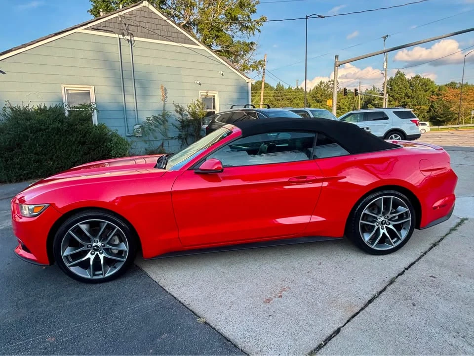 2017 Ford S550 Mustang - Image 2 of 7