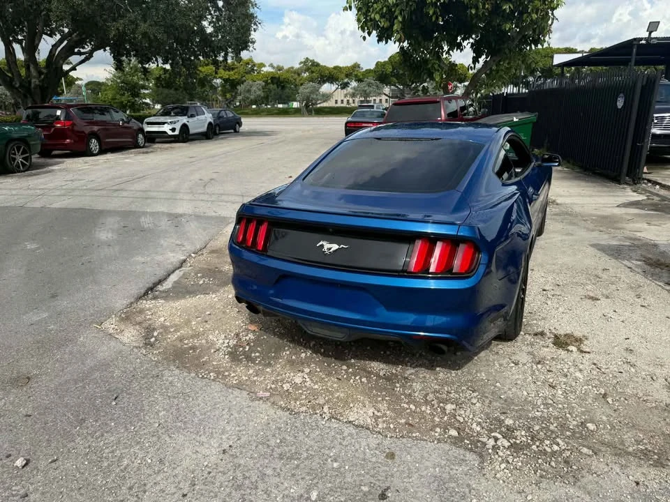 2017 Ford S550 Mustang - Image 4 of 5
