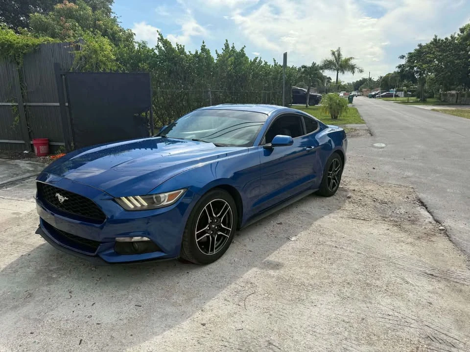 2017 Ford S550 Mustang - Image 2 of 5