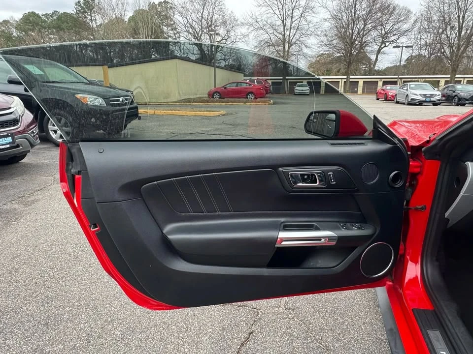 2017 Ford S550 Mustang - Image 9 of 19