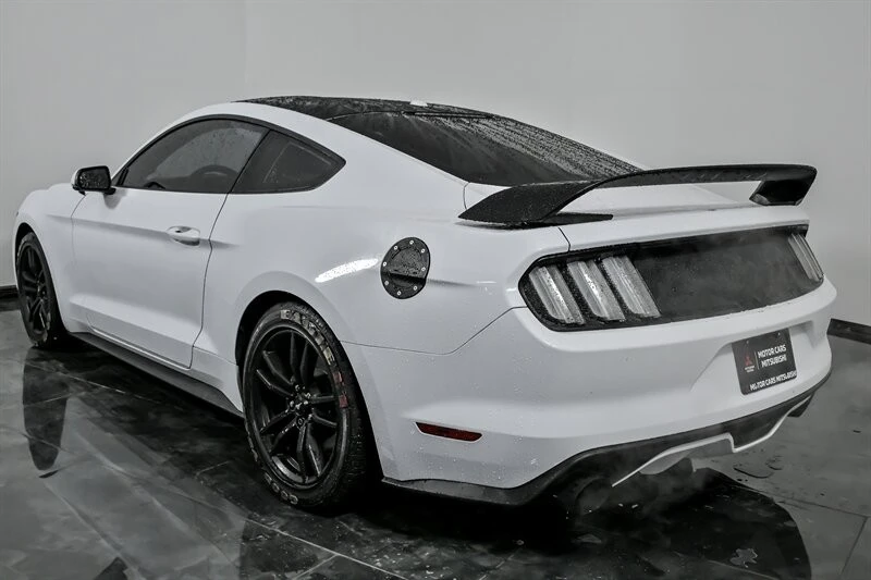 2017 Ford S550 Mustang - Image 8 of 21