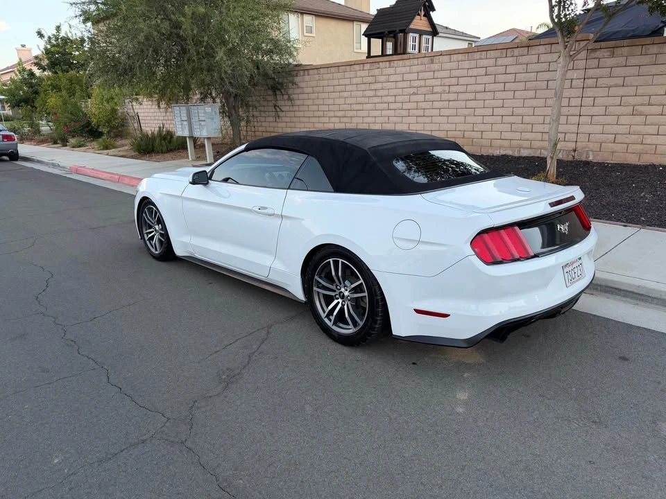 2017 Ford S550 Mustang - Image 4 of 9