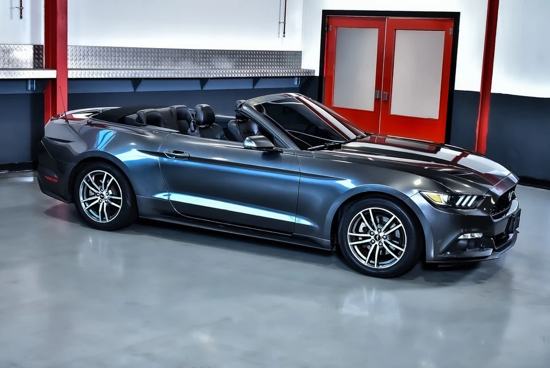 2017 Ford S550 Mustang - Image 13 of 30