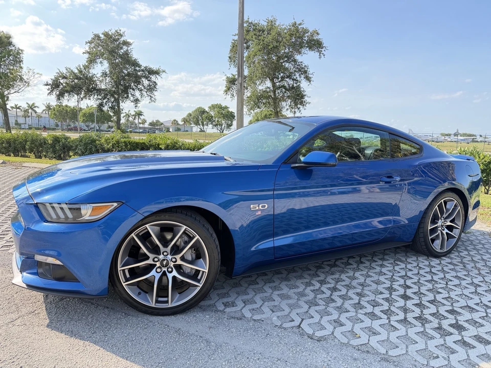 2017 Ford S550 Mustang GT - Image 3 of 31