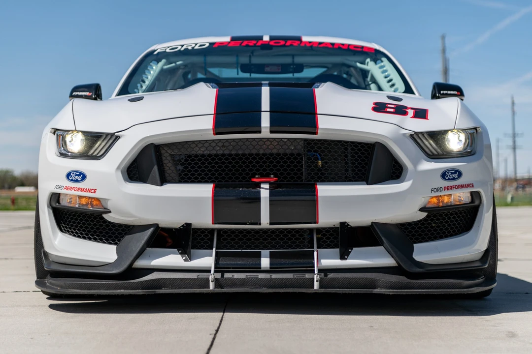 2017 Ford S550 Mustang - Image 9 of 31
