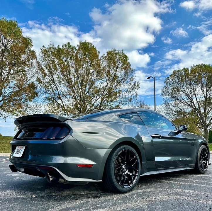 2017 Ford S550 Mustang - Image 7 of 14