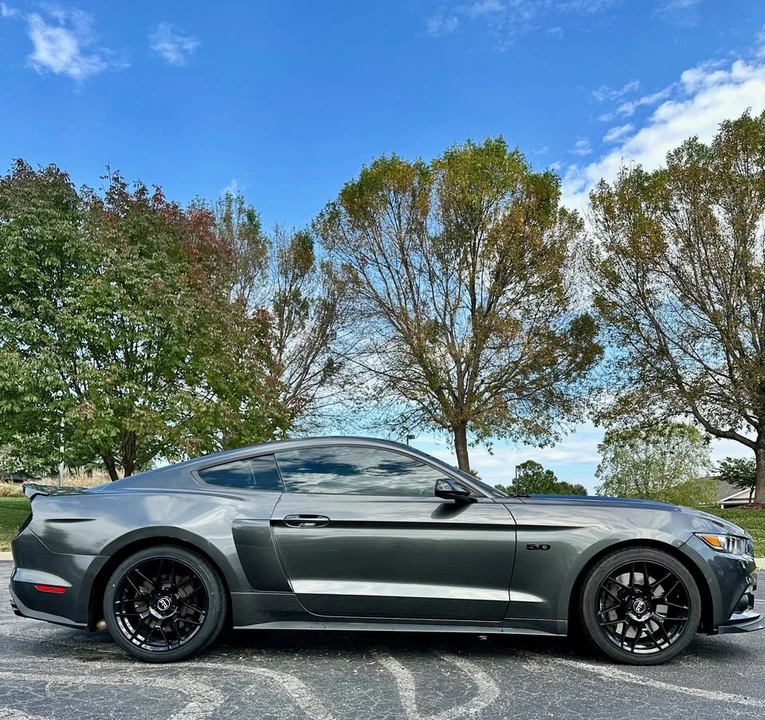 2017 Ford S550 Mustang - Image 8 of 14