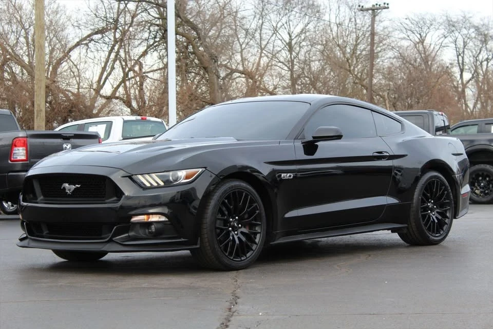 2017 Ford S550 Mustang - Image 2 of 19