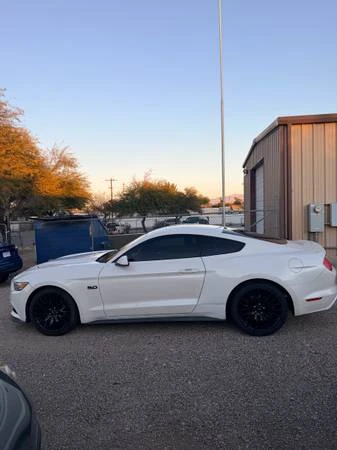 2017 Ford S550 Mustang - Image 2 of 20