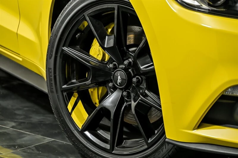 2017 Ford S550 Mustang GT - Image 3 of 27