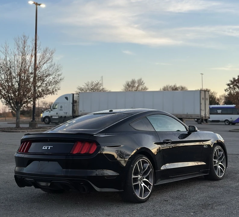 2017 Ford S550 Mustang - Image 7 of 21