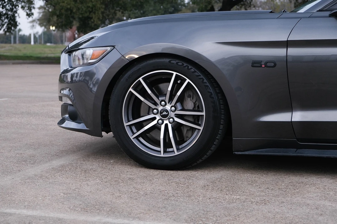 2017 Ford S550 Mustang - Image 7 of 21