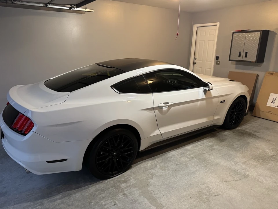 2017 Ford S550 Mustang - Image 2 of 16