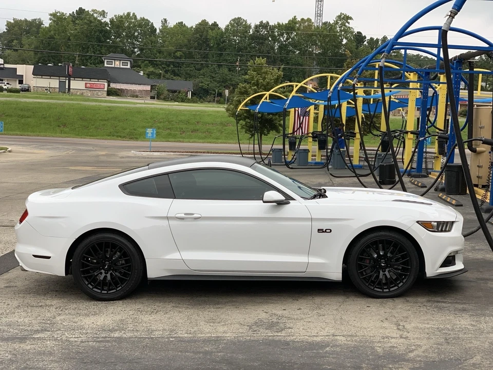2017 Ford S550 Mustang - Image 9 of 16