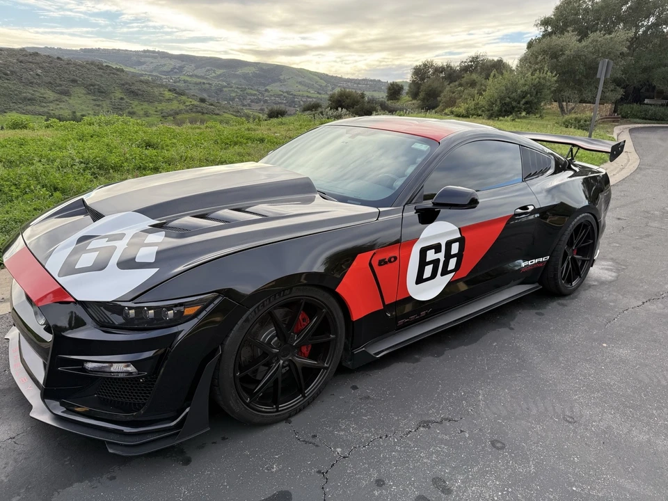 2017 Ford S550 Mustang - Image 2 of 15