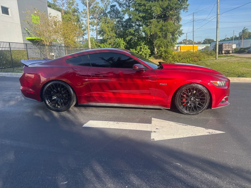 2017 Ford S550 Mustang - Image 7 of 16