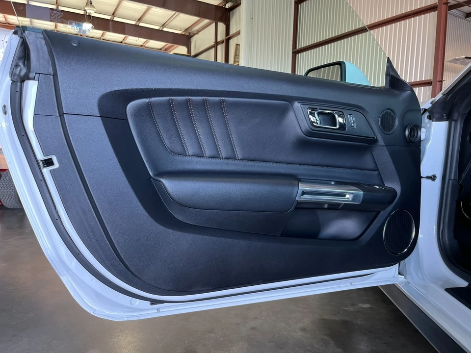 2017 Ford S550 Mustang - Image 15 of 21