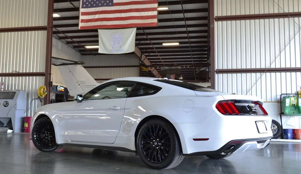 2017 Ford S550 Mustang - Image 4 of 21