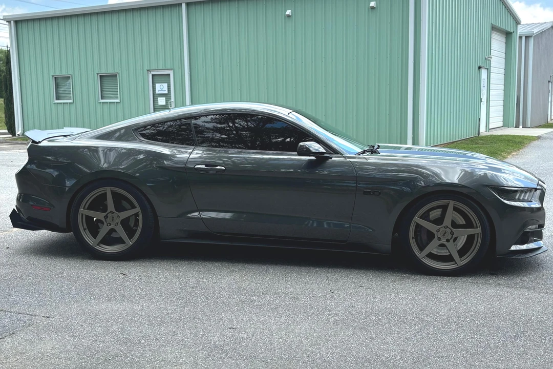 2017 Ford S550 Mustang - Image 3 of 31