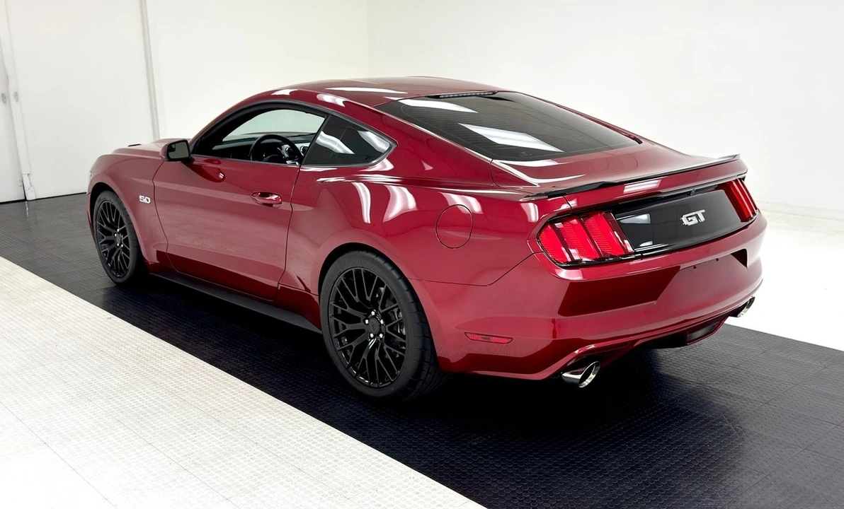 2017 Ford S550 Mustang - Image 3 of 21