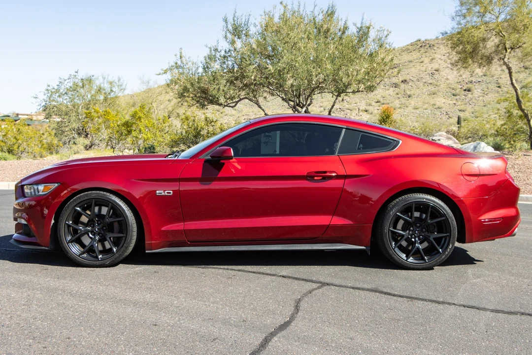 2017 Ford S550 Mustang - Image 3 of 31