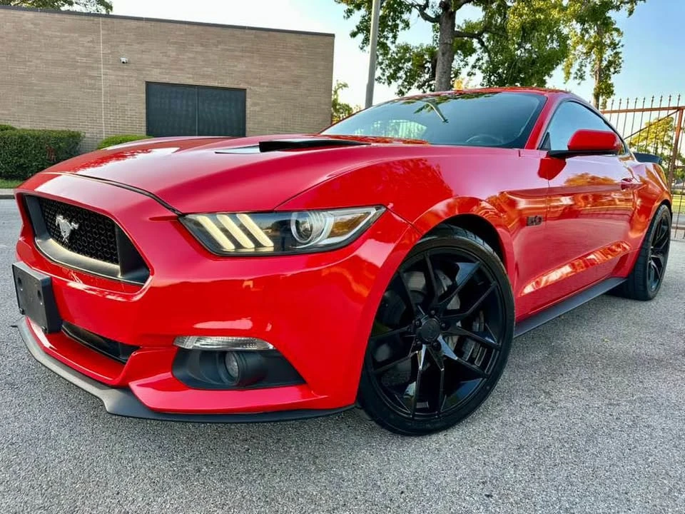 2017 Ford S550 Mustang - Image 2 of 13