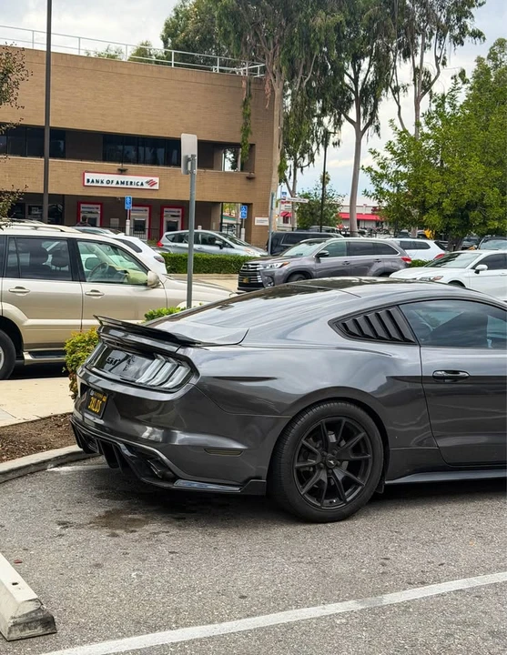2017 Ford S550 Mustang GT - Image 9 of 11