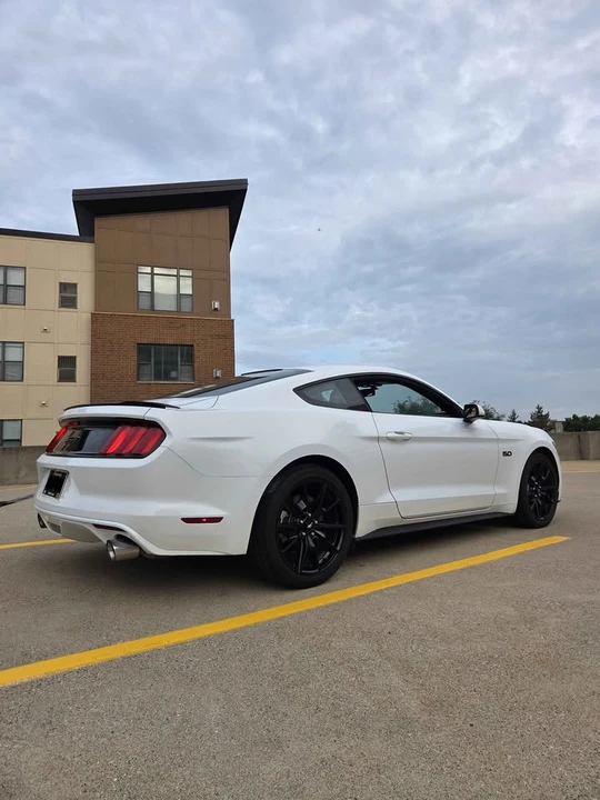 2017 Ford S550 Mustang GT - Image 9 of 12