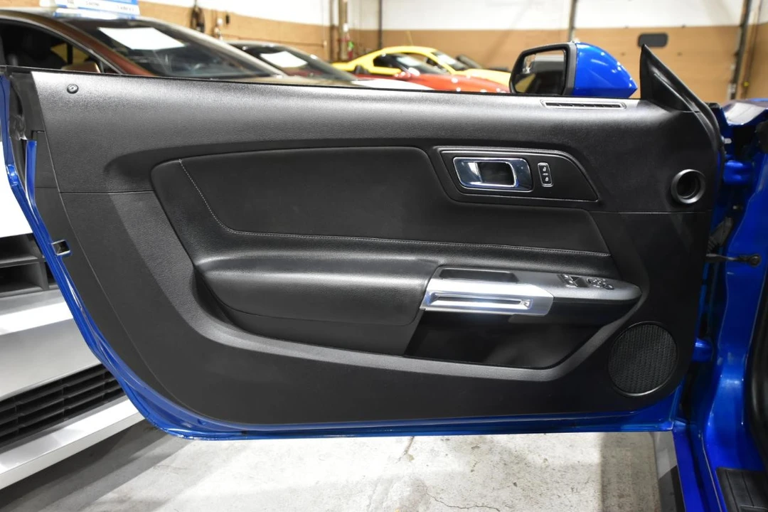 2017 Ford S550 Mustang GT - Image 8 of 31