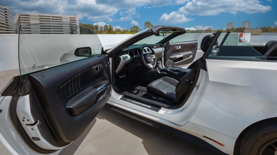 2017 Ford S550 Mustang - Image 4 of 27