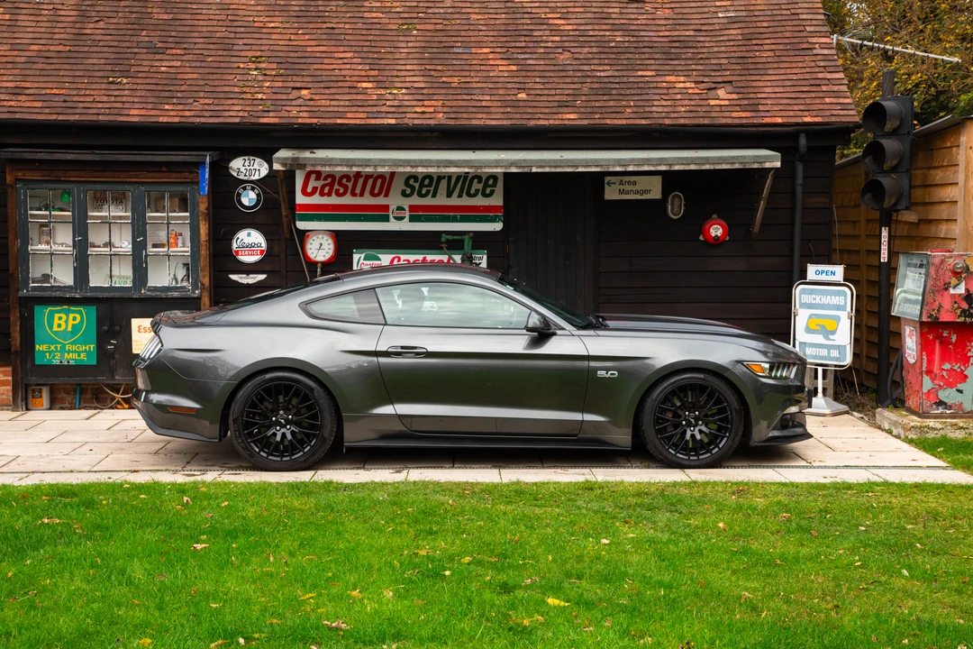 2017 Ford S550 Mustang - Image 8 of 31