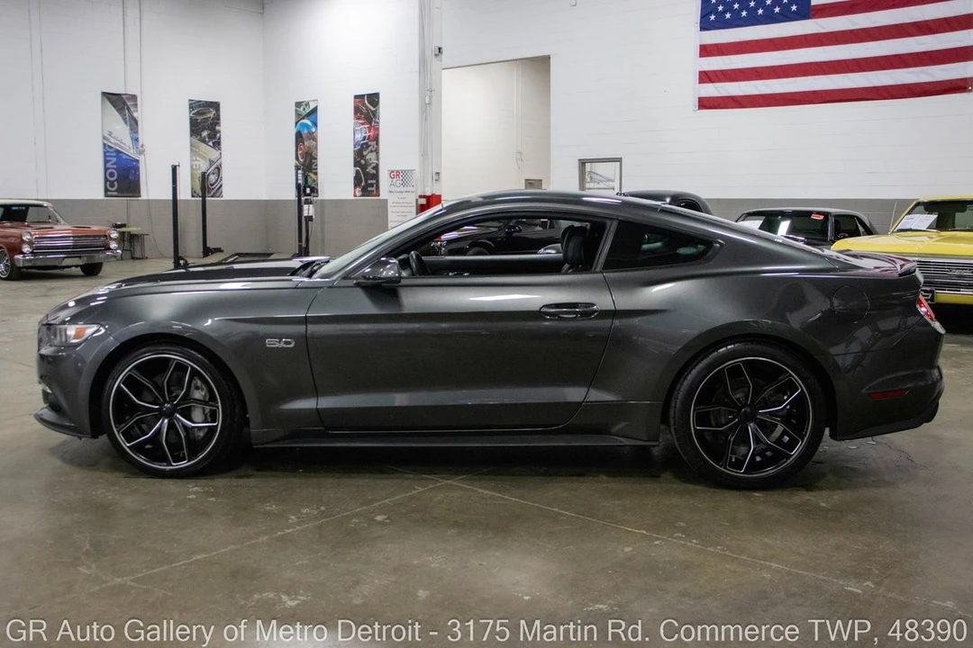 2017 Ford S550 Mustang GT - Image 3 of 31