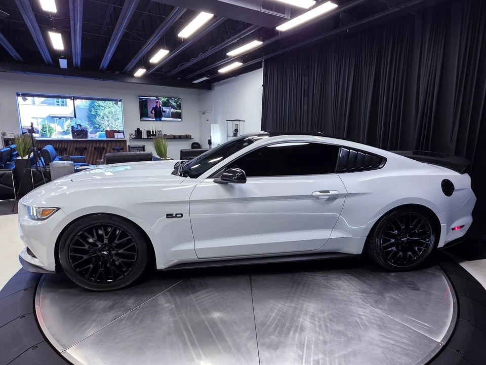 2017 Ford S550 Mustang GT - Image 12 of 31