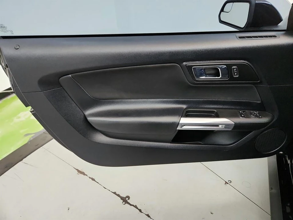 2017 Ford S550 Mustang GT - Image 21 of 31