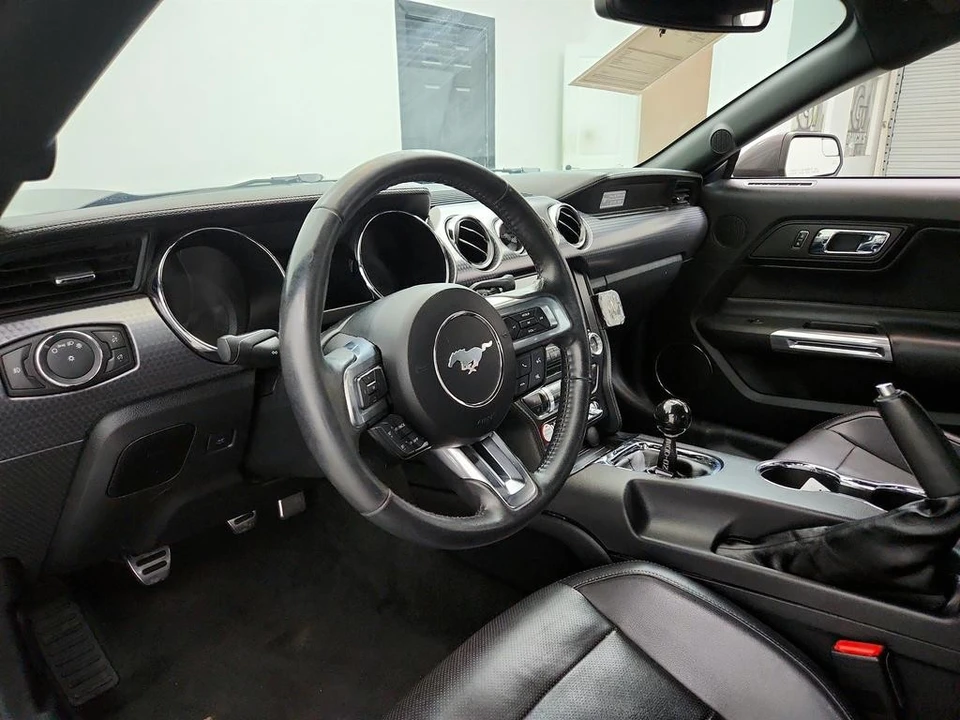 2017 Ford S550 Mustang - Image 12 of 31