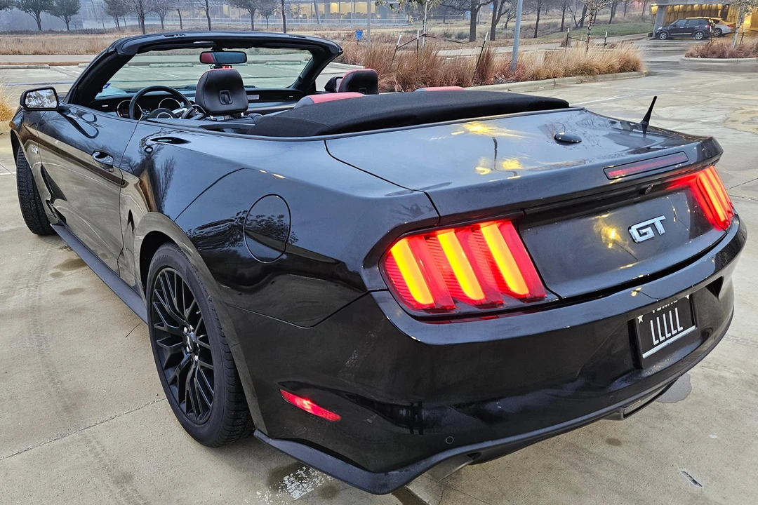 2017 Ford S550 Mustang - Image 4 of 31