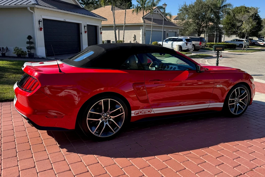 2017 Ford S550 Mustang - Image 4 of 31