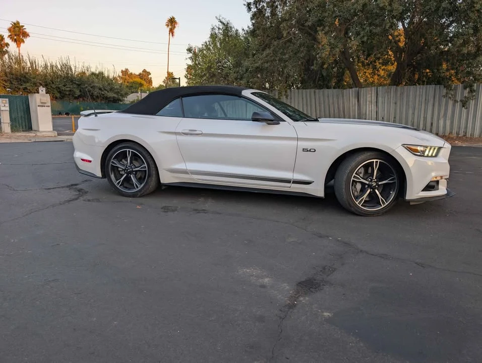 2017 Ford S550 Mustang GT - Image 3 of 19