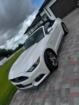 2017 Ford Mustang GT Premium Convertible 2D