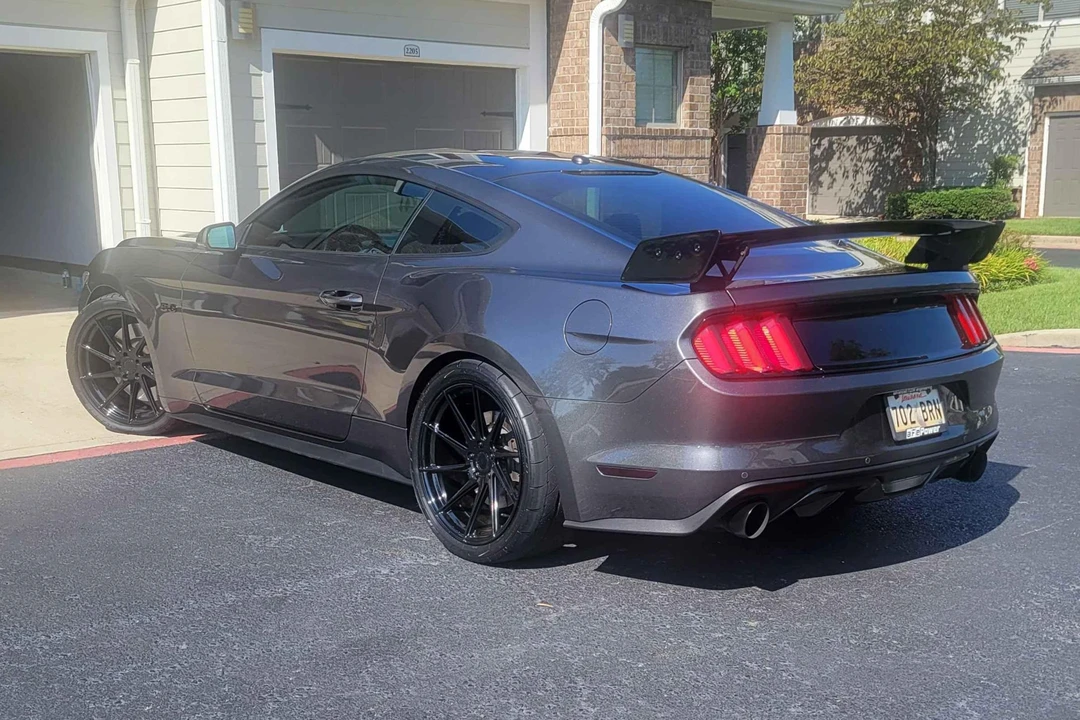 2017 Ford S550 Mustang GT - Image 4 of 31