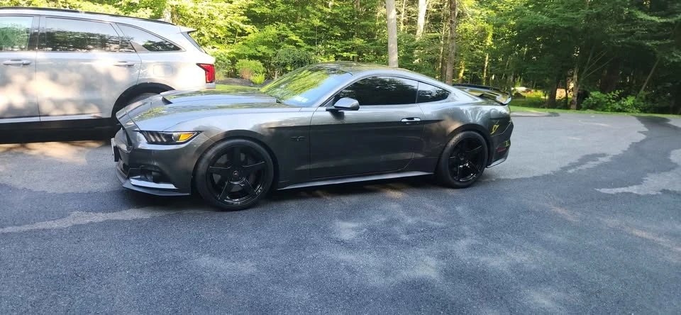 2017 Ford S550 Mustang - Image 2 of 8