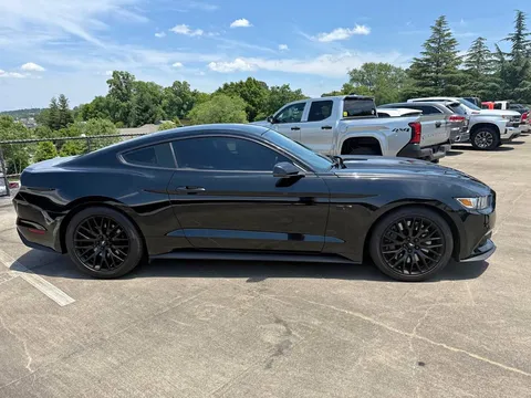 2017 Ford Mustang GT Premium Coupe