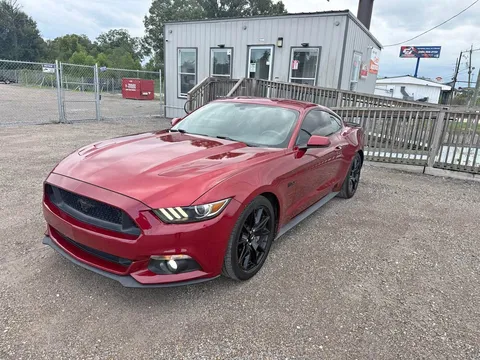 2017 Ford Mustang GT Premium Coupe 2D